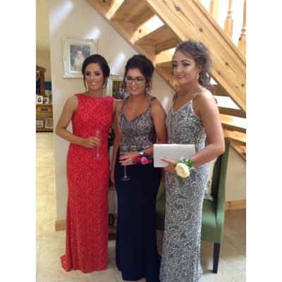 Profile Picture of Emma Cousins (@emmacousins98) on Twitter