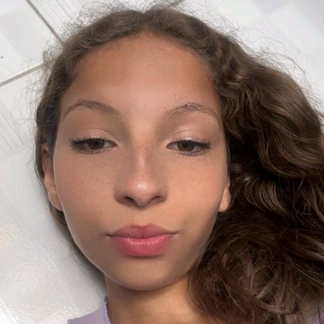 Profile Picture of alicevitale (@@alicevitale) on Tiktok