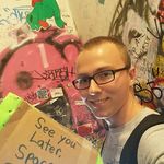 Profile Picture of Jerry Binder (@facingworlds) on Instagram