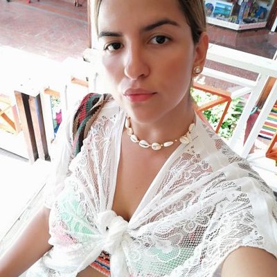 Profile Picture of Paula Benavides (@paubena) on Twitter