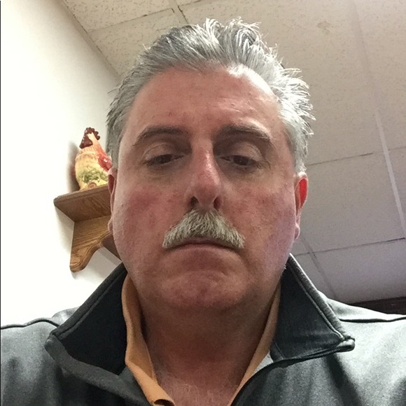 Profile Picture of George Karram (@georgekarram) on Poshmark