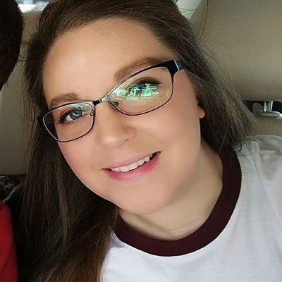 Profile Picture of Whitney Murphy (@dubmurf) on Twitter