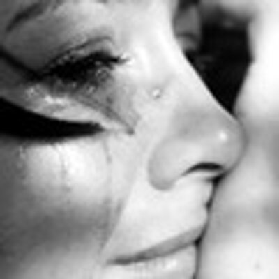 Profile Picture of Julianna Allen (@ArnoldClara) on Twitter