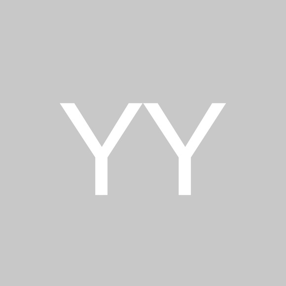 Profile Picture of Yahalom Yasharahla (@yahalom11) on Poshmark