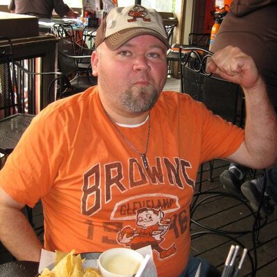 Profile Picture of Phillip Coxon Twitter