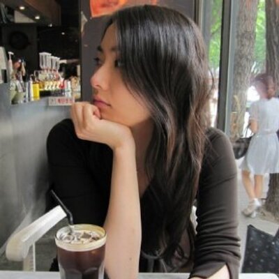 Profile Picture of Jayung Kim (@CuriousMissJay) on Twitter