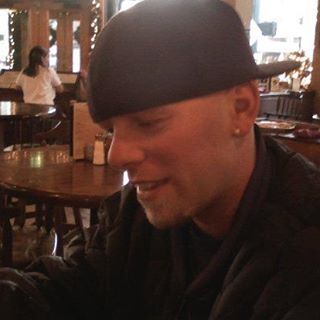 Profile Picture of Bryan Weinkauf (@bryanweinkauf79) on Facebook