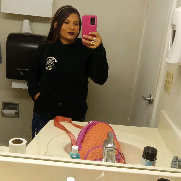 Profile Picture of daniela rocha (@danielarocna) on Tiktok