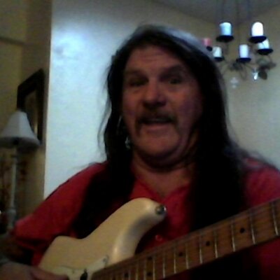 Profile Picture of Craig Greenlaw (@thecraigerman) on Twitter