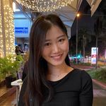 Profile Picture of Charlene Ong (@charlenebites) on Instagram