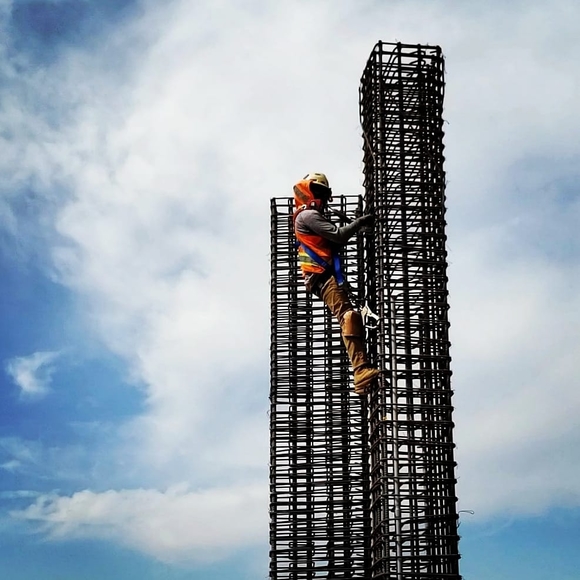 Profile Picture of Adrian Monroy (@adrianmonroy351) on Poshmark