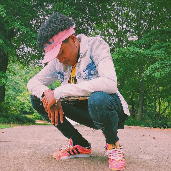 Profile Picture of Abraham Allen (@ykcash) on Poshmark