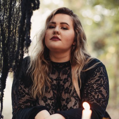 Profile Photo of Sarah Powell  🌿 (@SarahhKL) on Twitter