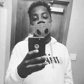 Profile Picture of Julian Calhoun (@julian.calhoun.12) on Facebook