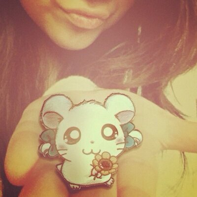 Profile Picture of Lupe Luna (@LunarFuel) on Twitter