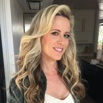 Profile Picture of Lauren Thomas (@the.modern.hippie.way) on Instagram