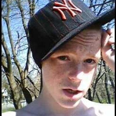 Profile Picture of Andrew Ellerman (@Elmospimp420) on Twitter