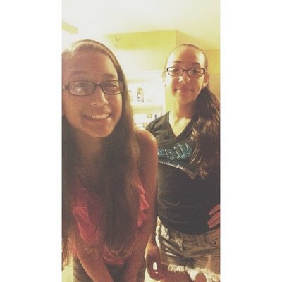 Profile Picture of Cassandra Zapata  ❤ (@cleezapata_xo) on Twitter