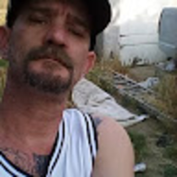 Profile Picture of Jesse Clouse (@jclouse46) on Poshmark