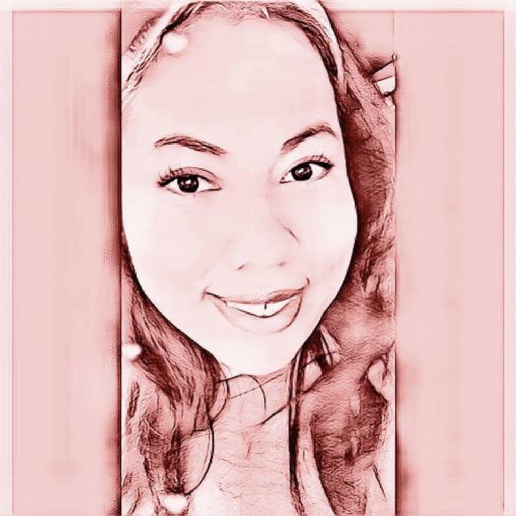 Profile Picture of Myra Diaz (@teddybear25) on Poshmark