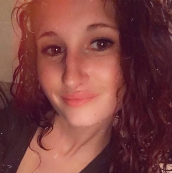Profile Picture of Erin Mecimore (@emariem93) on Poshmark