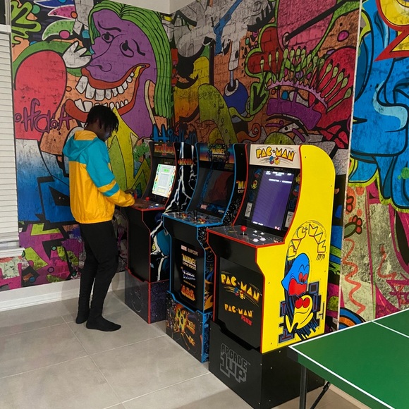 Profile Picture of Marsean Fulwiley (@seanf98) on Poshmark