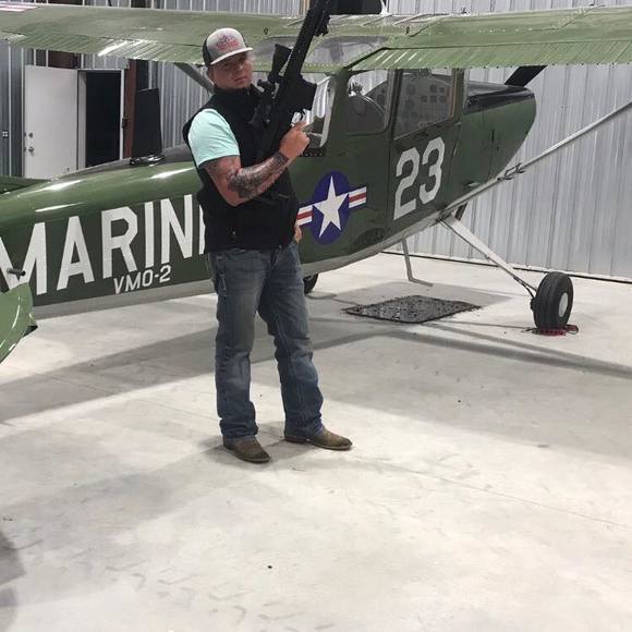 Profile Picture of Chris Marion (@chrismarion1994) on Poshmark