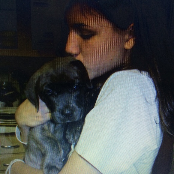 Profile Picture of Danielle Rennie (@rennie907) on Poshmark