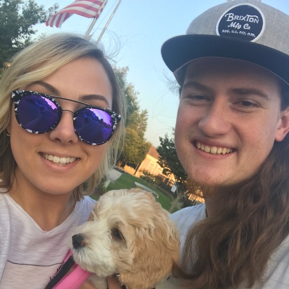 Profile Picture of Amanda Wojciechowicz (@mandy08060) on Poshmark