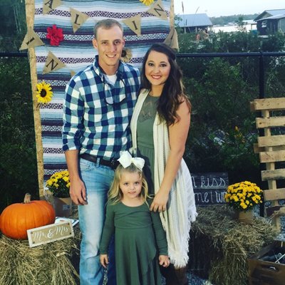 Profile Picture of Michaela Cannon (@mkla_95) on Twitter