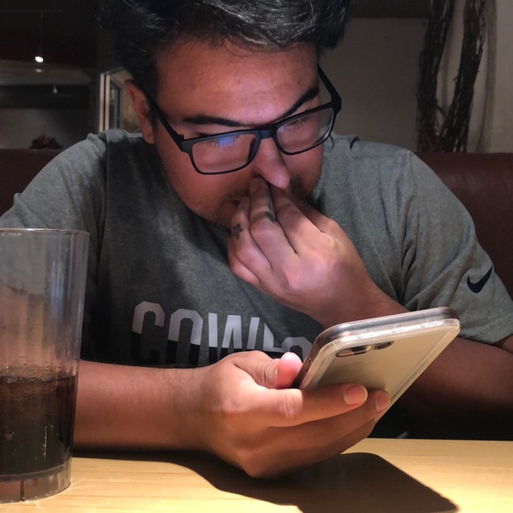 Profile Picture of Ariel Salazar (@0ariel03) on Poshmark