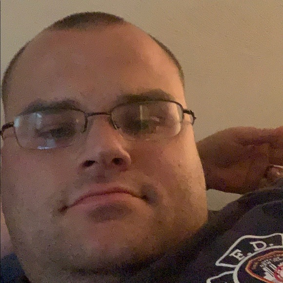 Profile Picture of James Rhodes (@bigox757) on Poshmark