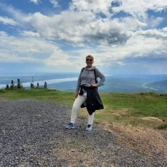 Diane Soucie - Poshmark Profile Picture of Diane Soucie (@souciediane) on Poshmark