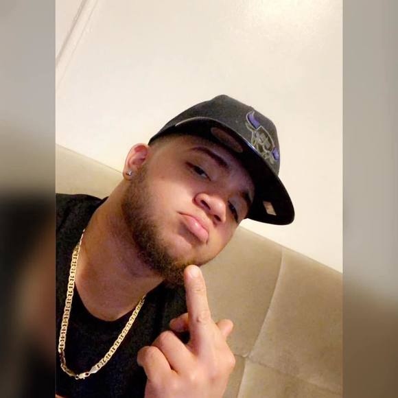 Profile Picture of Oscar francisco Pichardo (@oscar058_) on Poshmark