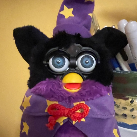 Profile Picture of Devoe Lamantia (@devoeismehi) on Poshmark