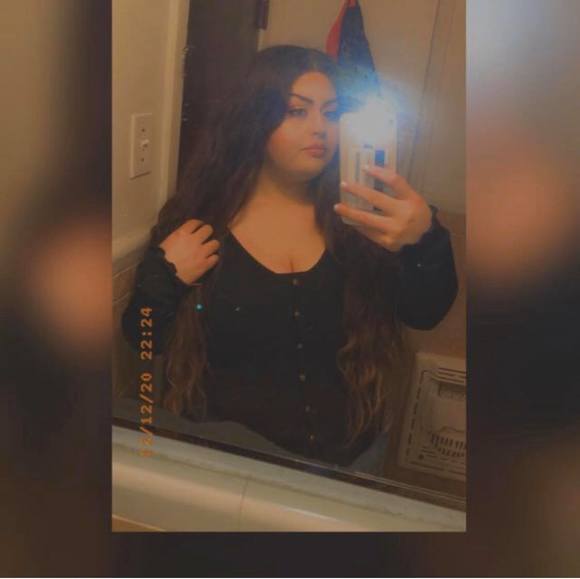 Profile Picture of Bibi Rodriguez (@bibirdz94) on Poshmark