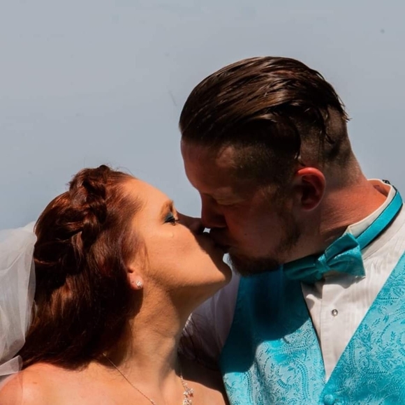 Profile Picture of Tim Hunt (@timpala350) on Poshmark