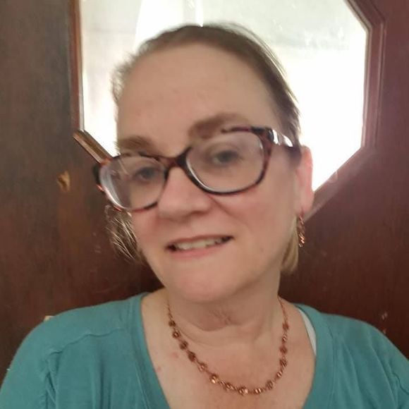 Profile Picture of Madelaine Dusseau (@madelained) on Poshmark