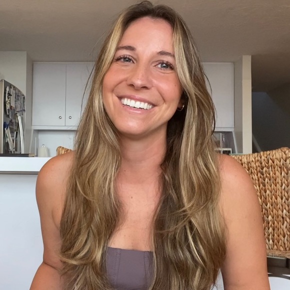 Profile Picture of Deborah Dicristofaro (@deborahhd) on Poshmark