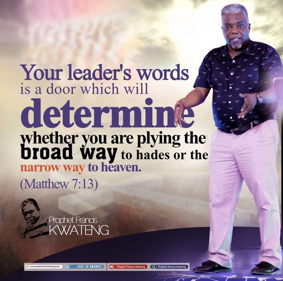 Profile Picture of Akiola Francis (@akiolafrancis) on Poshmark