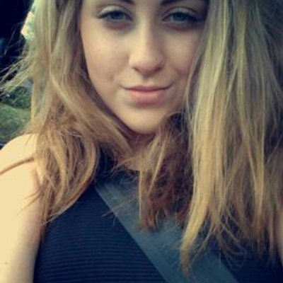 Profile Picture of Ellie Appleton (@ellieappleton98) on Twitter