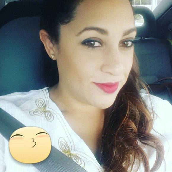 Profile Picture of Betty Comery (@bettycomery30) on Poshmark