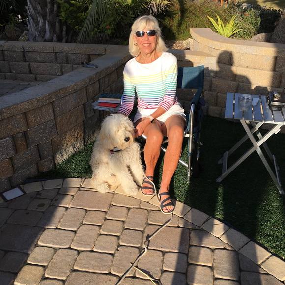 Profile Picture of Sally Boeschenstein (@sboeschenstein) on Poshmark