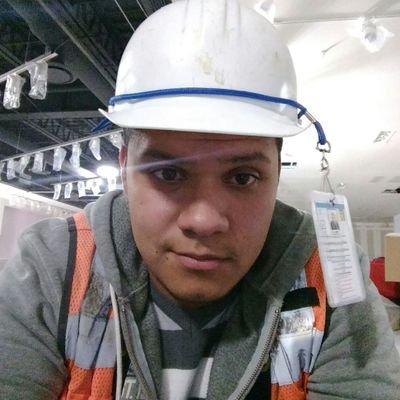 Profile Picture of Carlos Serrato (@carlosserrato15) on Twitter