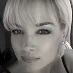 Profile Picture of Kim Carver (@bblittleshoes) on Instagram