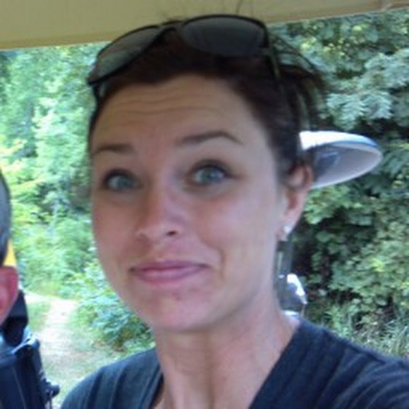 Profile Picture of Ashley Hilby (@hajihilby34) on Poshmark