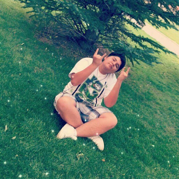 Profile Picture of Brian Bolanos (@brian278) on Poshmark