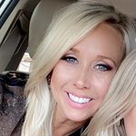Profile Picture of Christina Messer💇🏼‍♀️ (@hairmesser413) on Instagram