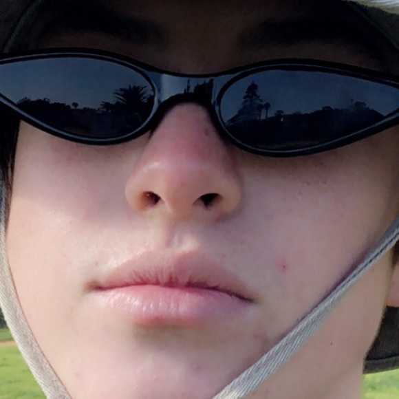 Profile Picture of Anthony Swirsky (@anthonyswirsky) on Poshmark