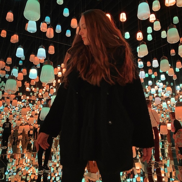 Profile Picture of Katharina Nachtigal (@kathinachtigal) on Poshmark